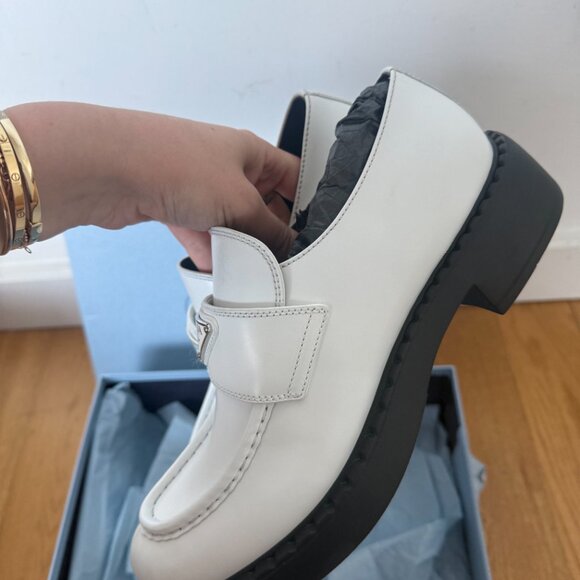 NWT Prada Loafers Spazzolato White Leather 40.5 Enameled Triangle Logo - Picture 8 of 10